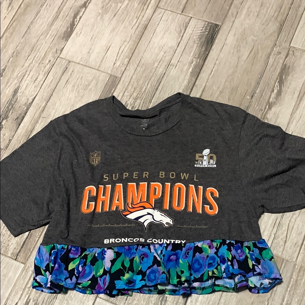 NFL Super Bowl Champions Gray and Blue Shirt